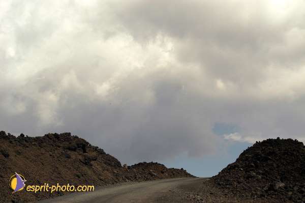 Nom de l'image : D1177200-1 — Description :  Etna - Eruption du volcan sur l'Etna en Sicile le 15/09/2005