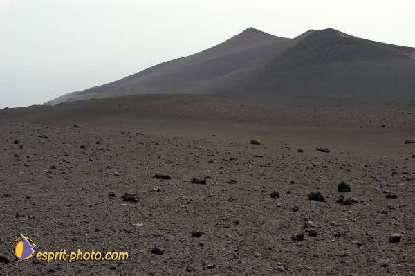 Nom de l'image : D1177279-1 — Description :  Etna - Eruption du volcan sur l'Etna en Sicile le 15/09/2005