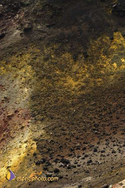 Nom de l'image : D1177400-1 — Description :  Etna - Eruption du volcan sur l'Etna en Sicile le 15/09/2005