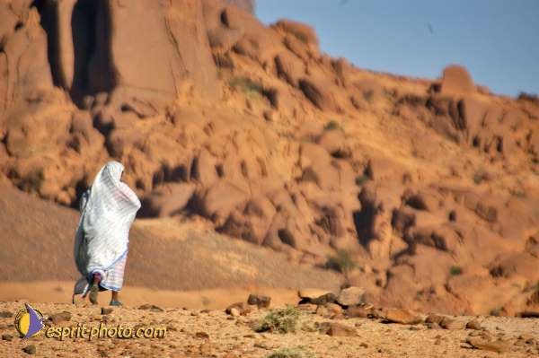 Nom de l'image : D1233856-1 — Description :  Sur les pas de Charles de Foucault - Tamanrasset-Assekrem