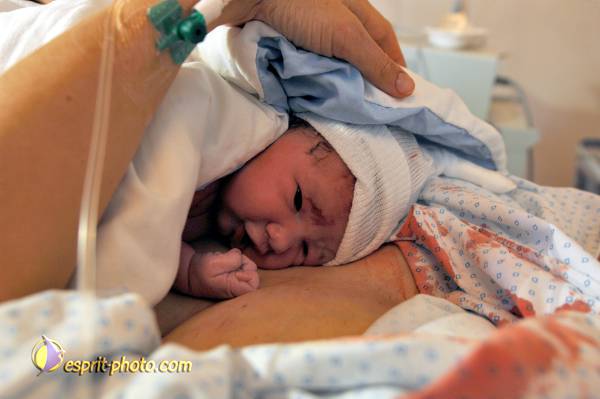 Nom de l'image : Bebe_0-6_Mois_D2225545_2 — Description :