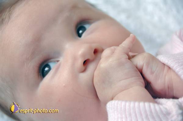 Nom de l'image : Bebe_0-6_Mois_D2240944_1 — Description :