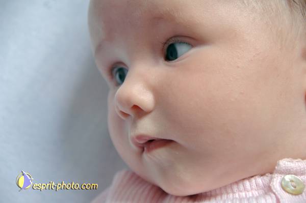 Nom de l'image : Bebe_0-6_Mois_D2240982_1 — Description :