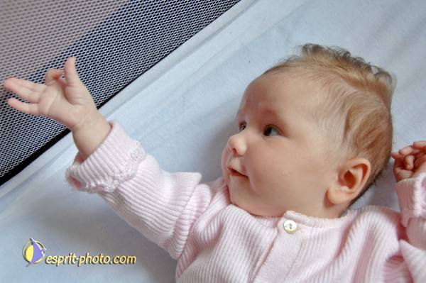 Nom de l'image : Bebe_0-6_Mois_D2240993_1 — Description :