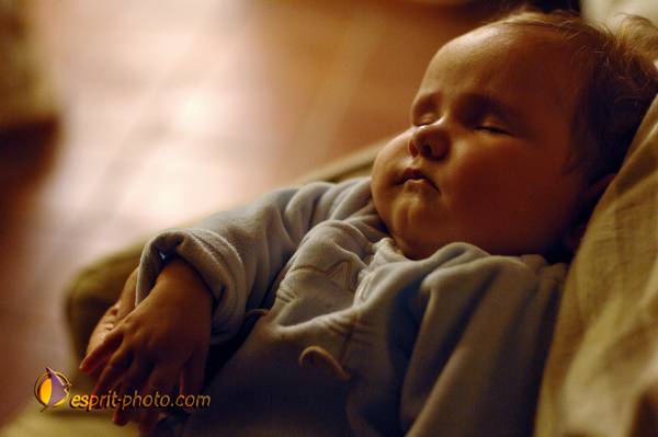 Nom de l'image : Bebe_6_Mois_E2067934_1 — Description :