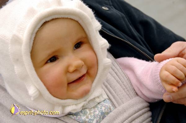 Nom de l'image : Bebe_9_Mois_D2258514_1 — Description :