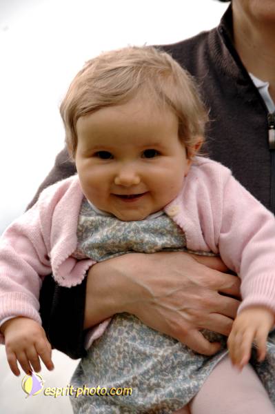 Nom de l'image : Bebe_9_Mois_D2258565_1 — Description :