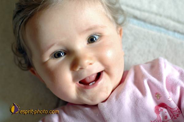 Nom de l'image : Bebe_9_Mois_D2258903_1 — Description :