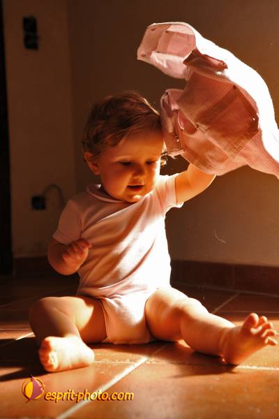 Nom de l'image : Bebe_12_Mois_D30006770_1 — Description :