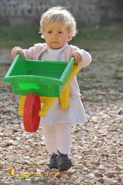 Nom de l'image : Bebe_18_Mois_E30006635_1 — Description :