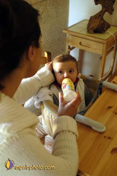 Nom de l'image : Bebe_divers_D1124600-01 — Description :