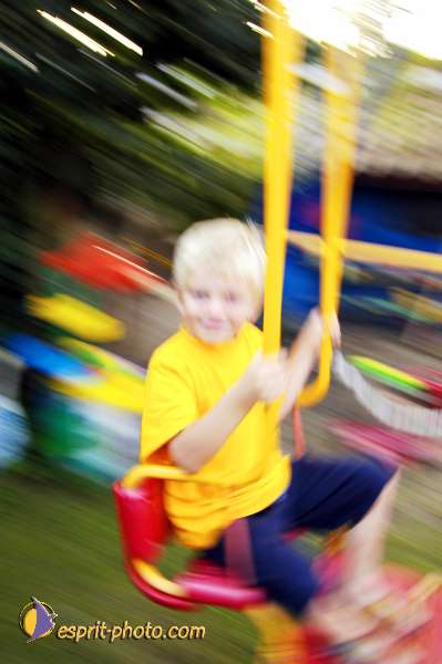 Nom de l'image : Enfant_Jeux_D1001770-01 — Description :  FAMILLE JUNG-Rüger-Collombert - Kempten - Nürnberg - Ecquevilly-