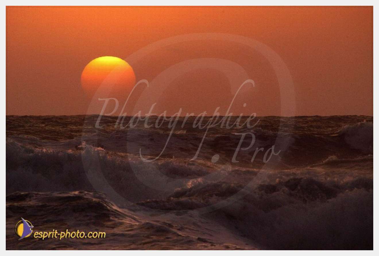 Nom de l'image : EP08-0383 — Description :