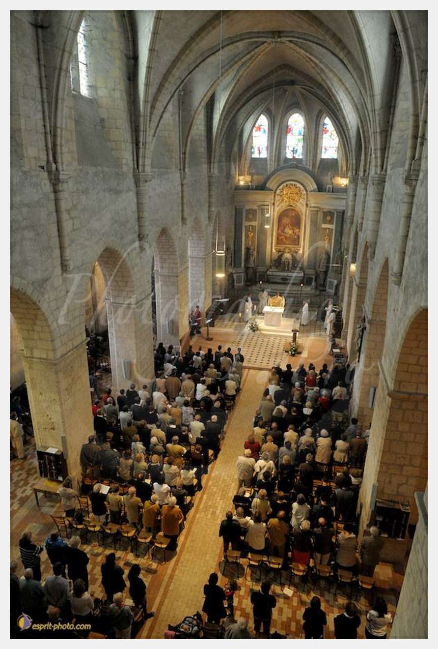 Consecration Autel Chateaudun