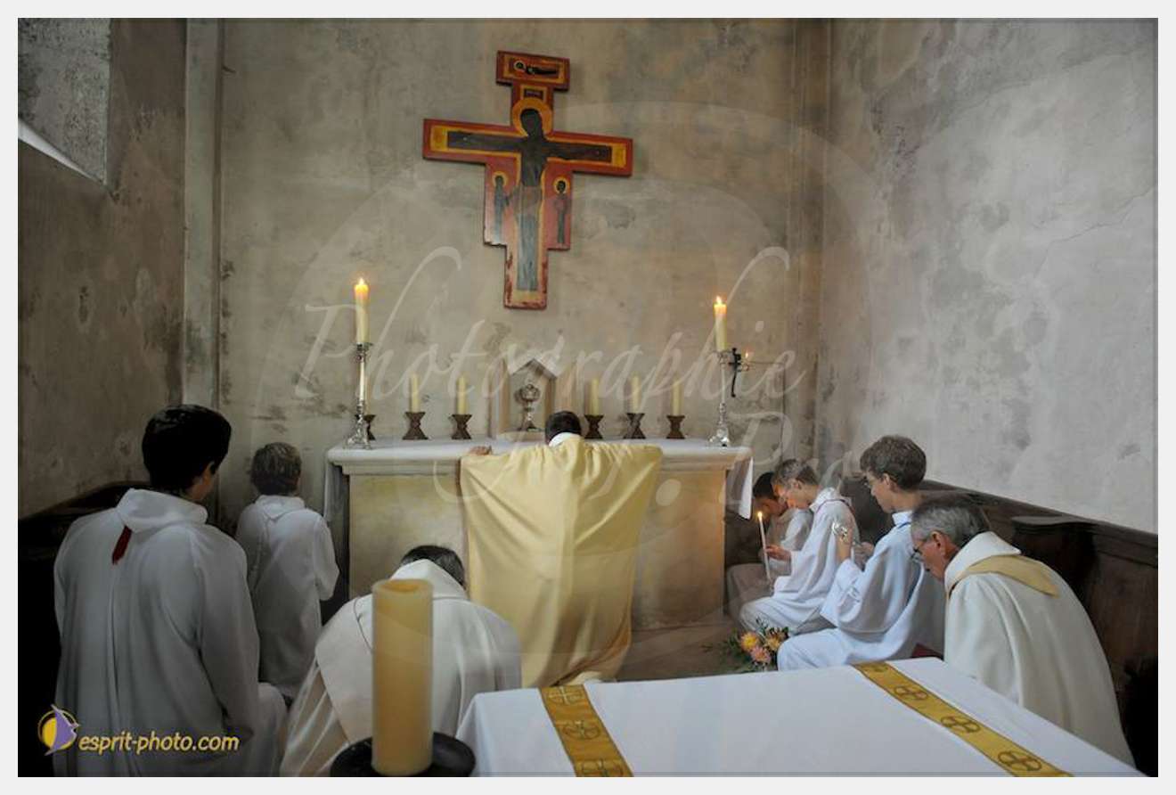 Nom de l'image : D30080140_1-2 — Description :