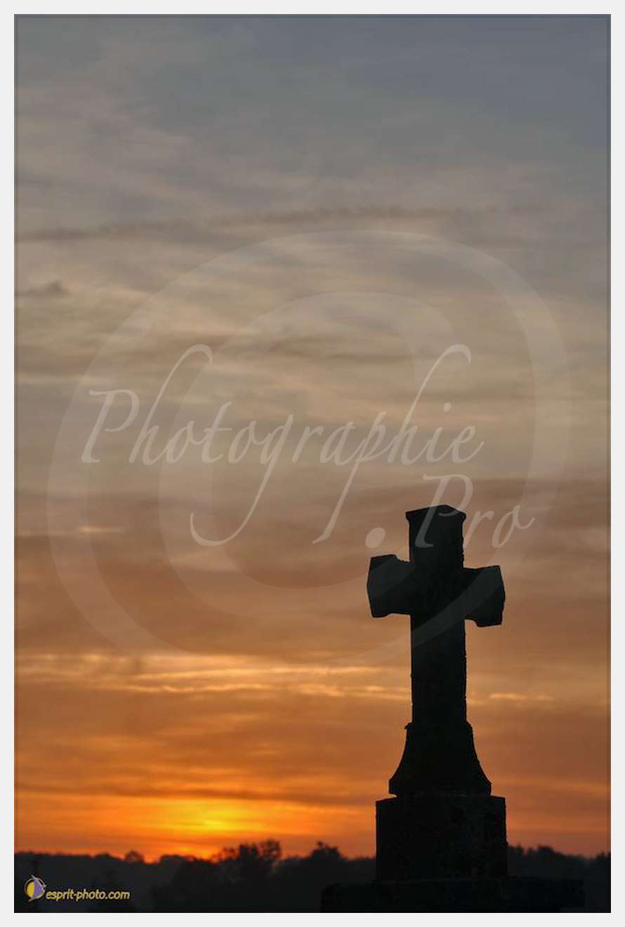 Nom de l'image : D2188183_1 — Description :  Croix