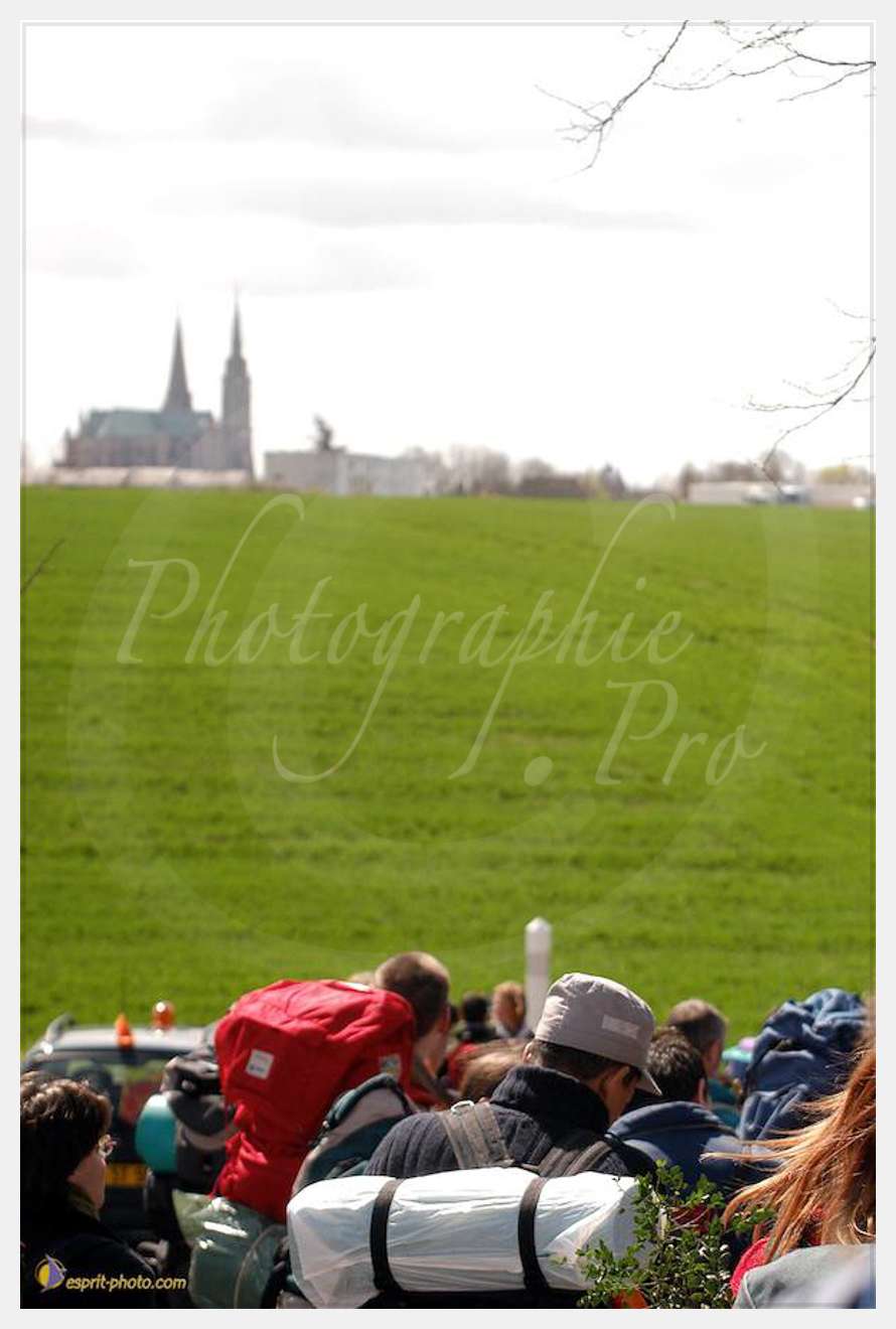 Nom de l'image : D1120421-01 — Description :  PE?lerinage de Chartres 2004