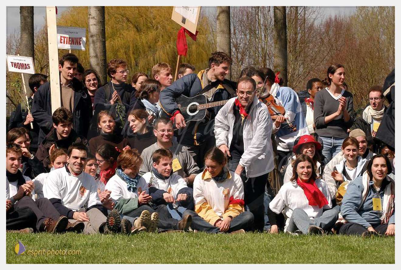 Nom de l'image : D1120479-01 — Description :  PE?lerinage de Chartres 2004