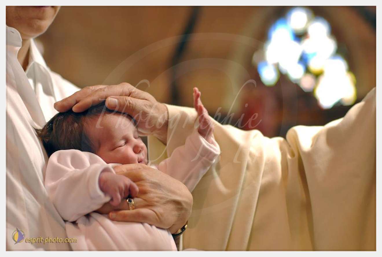 Nom de l'image : D2226266_1 — Description :  Bapte?me de be?be?