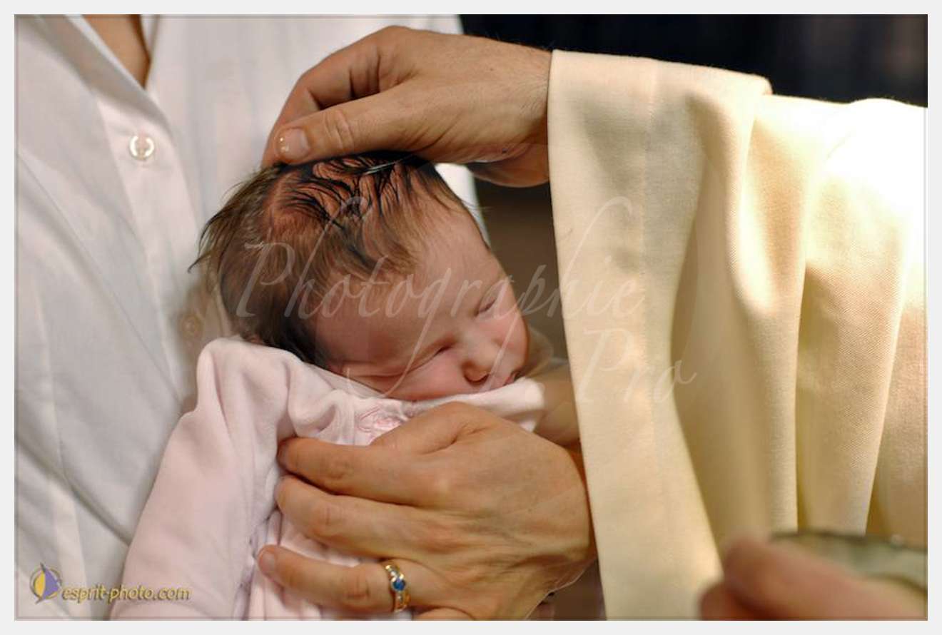 Nom de l'image : D2226340_1 — Description :  BaptI?me de bE?bE?