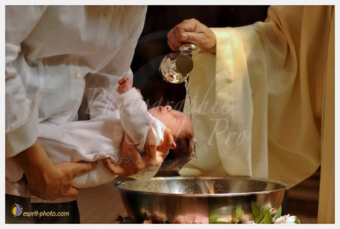 Nom de l'image : D2226577_1 — Description :  BaptI?me de bE?bE?