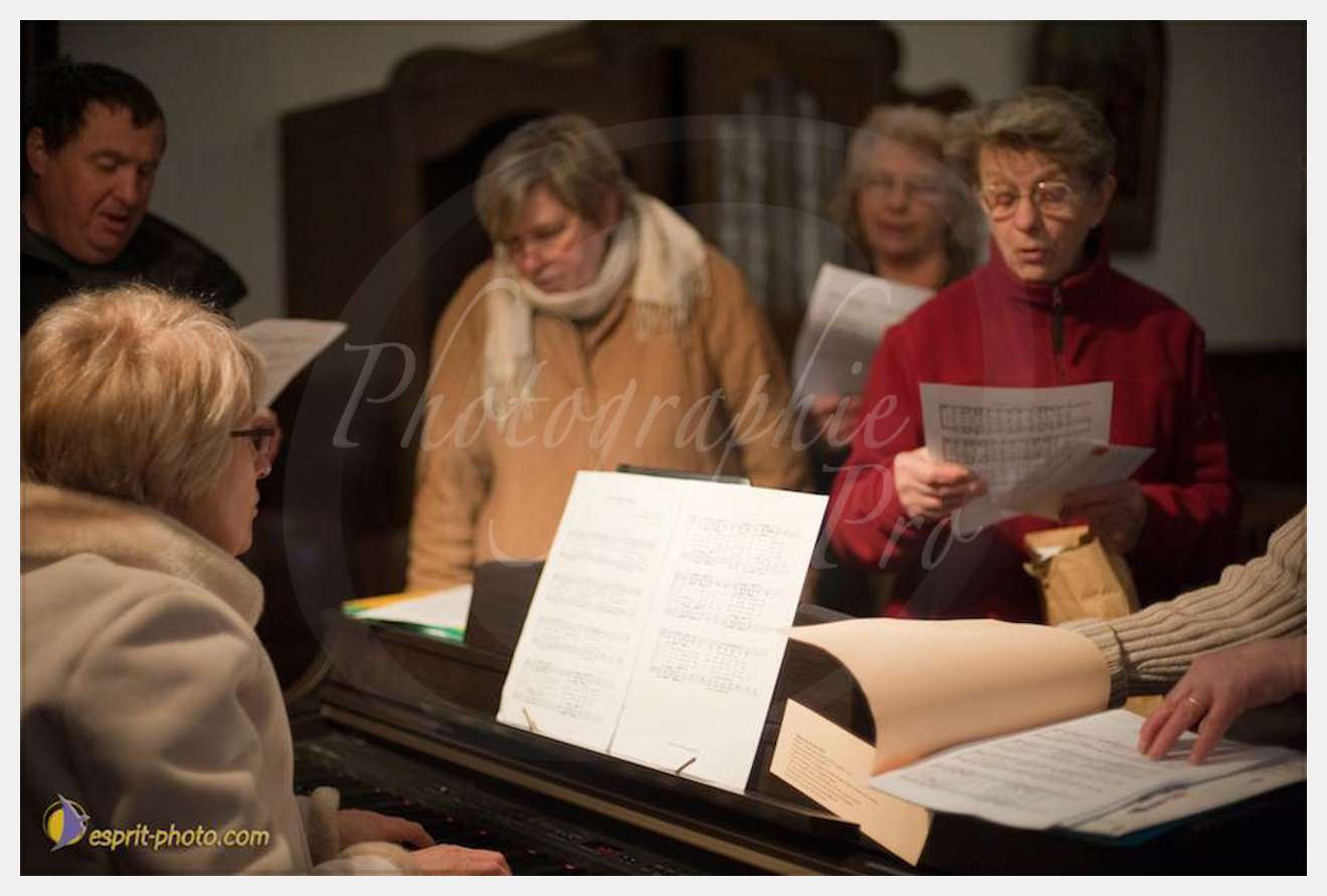 Nom de l'image : D30096588a — Description :  Cate?chume?ne a? l'e?glise de la Ferte? Vidame - 3e e?tape