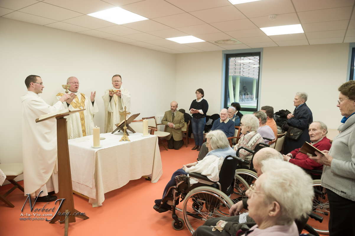 Nom de l'image : Messe-a-l-hopital_2013-01-24__(c)Norbert-Jung.com_D3s096286 — Description :