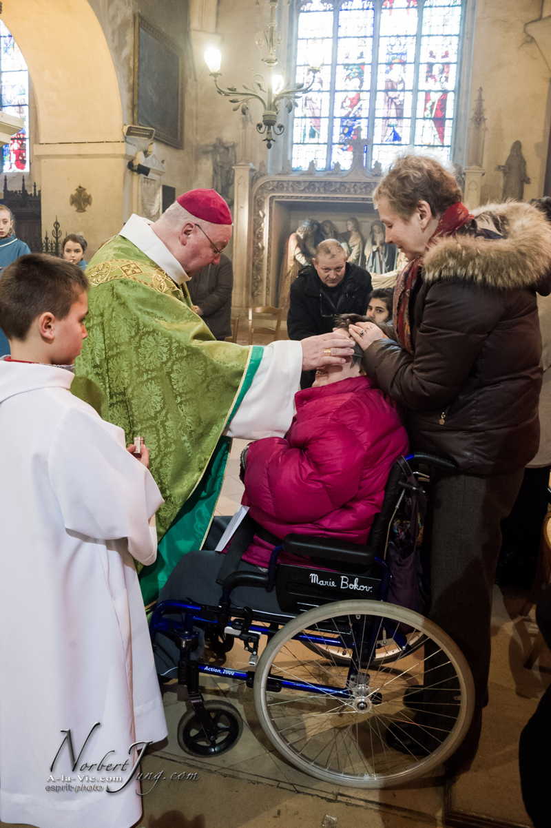 Nom de l'image : Messe-et-Sacrement-des-Malades-a-la-Madeleine_2013-02-10__(c)Norbert-Jung.com_D3s096679 — Description :