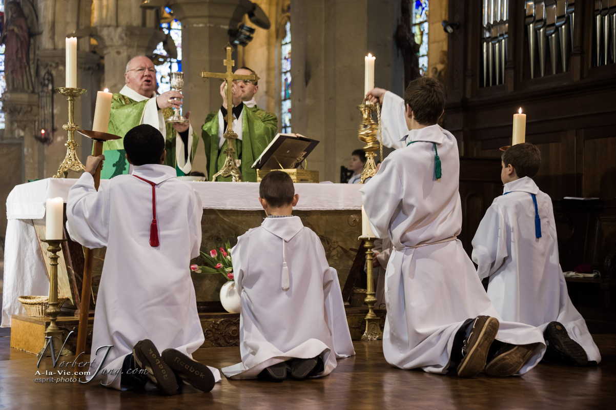 Nom de l'image : Messe-et-Sacrement-des-Malades-a-la-Madeleine_2013-02-10__(c)Norbert-Jung.com_D3s096731 — Description :