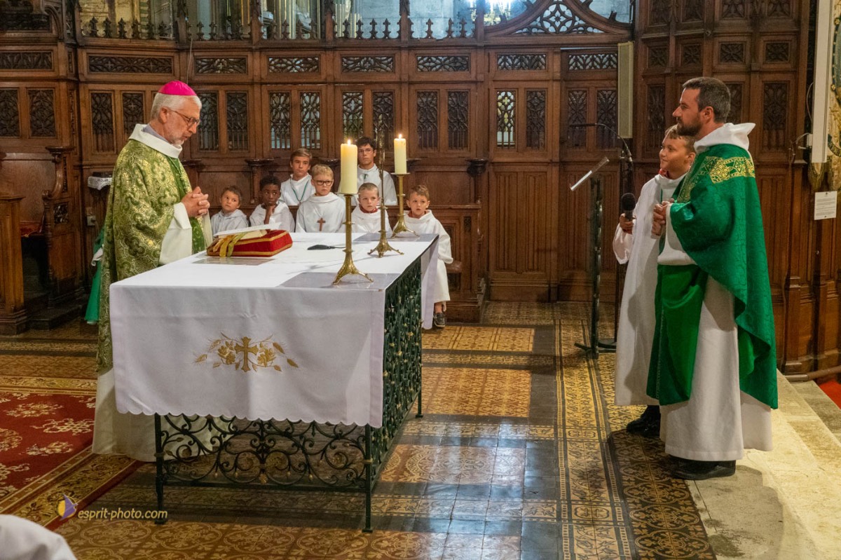 Nom de l'image : 112220_S1130101_c_esprit-photo.com — Description :