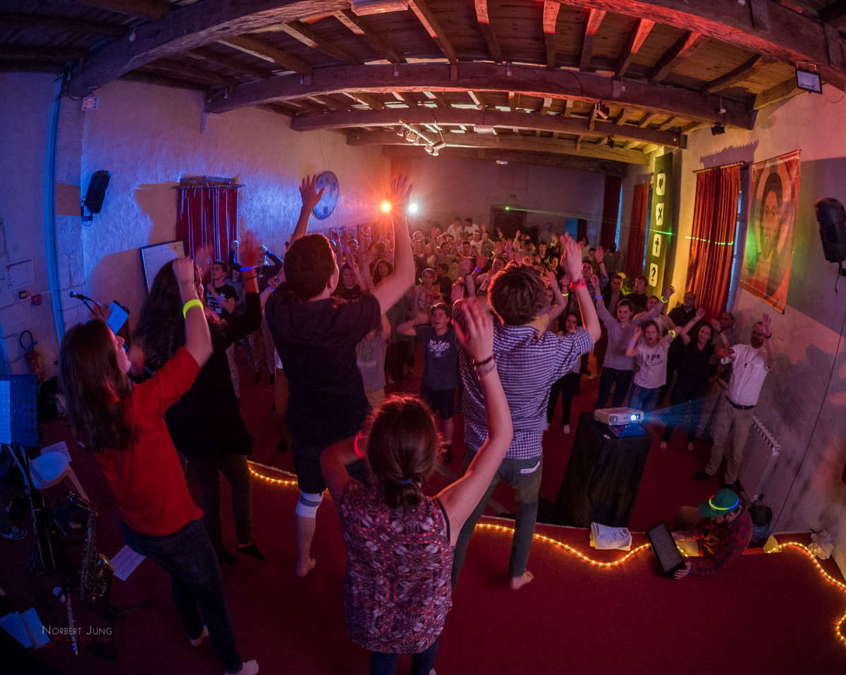 Nom de l'image : 160521_212245_D3s131090 — Description :