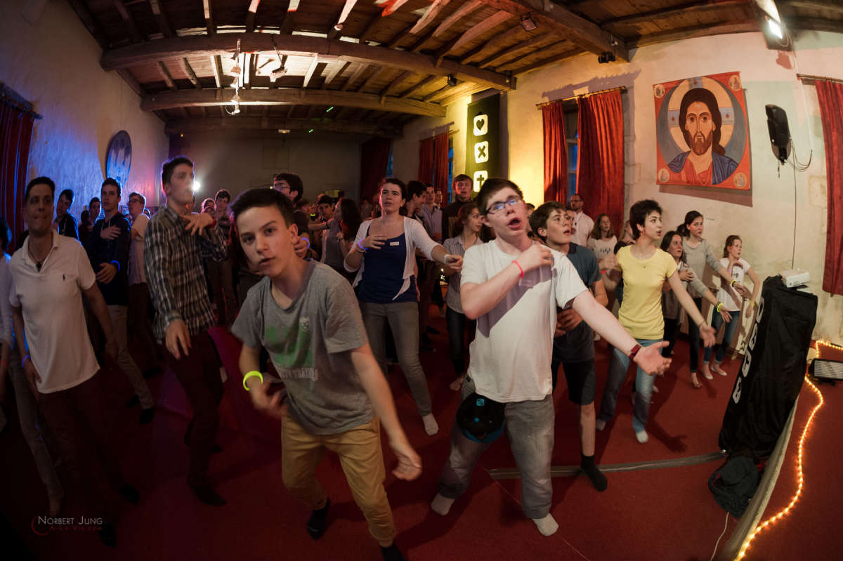 Nom de l'image : 160521_214025_D3s131147 — Description :