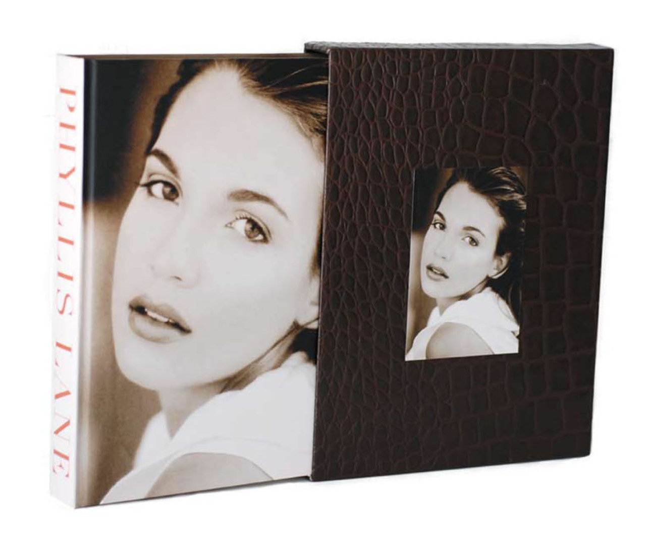 Nom de l'image : B_CoutureBookCollections_Extraits_Page_1 — Description :